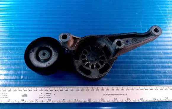 Volkswagen Cross Touran I Generator/alternator belt tensioner 03G903315D