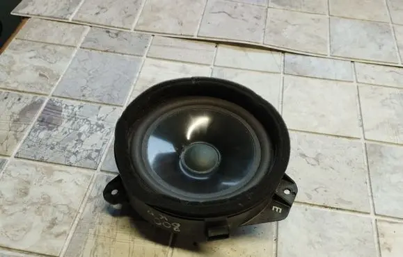 Subaru Outback Front door speaker 86301AJ010