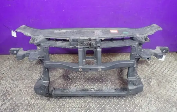 Volkswagen PASSAT B6 Front bodywork piece 3C0805588H