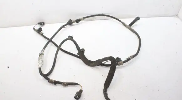 Lexus CT 200H Parking sensor (PDC) wiring loom 8218376020