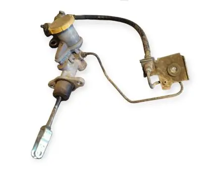 Subaru Outback Clutch slave cylinder 