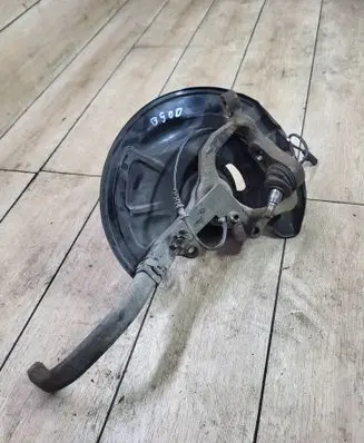 Mercedes-Benz E W211 Front wheel hub