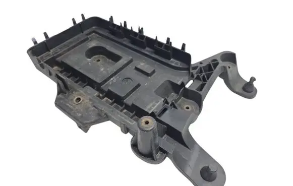 Volkswagen Golf V Battery box tray 1K0915333C