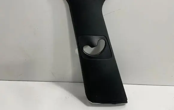 BMW X5 E70 (B) pillar trim (bottom) 7129751