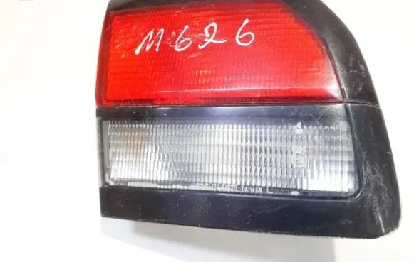 Tailgate rear/tail lights