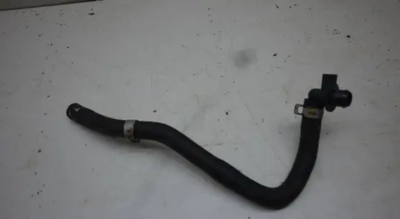 Subaru Outback (BS) Engine coolant pipe/hose