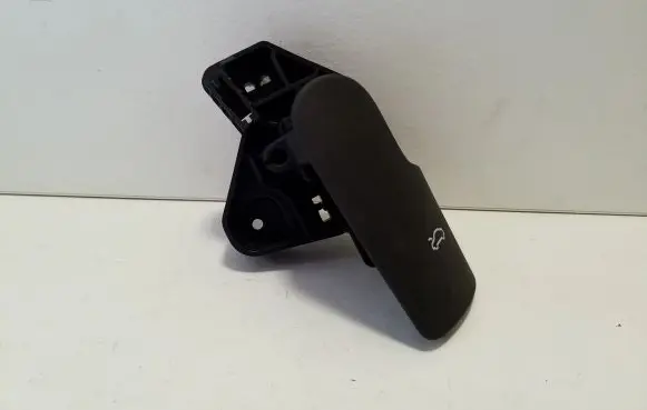 Audi Q3 F3 Engine bonnet (hood) release handle 83C823633 83C823533A