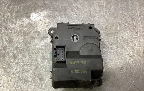 KIA Sorento Air flap motor/actuator H400730530