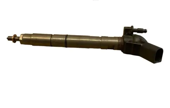 Audi A5 8T 8F Fuel injector 057130277AG