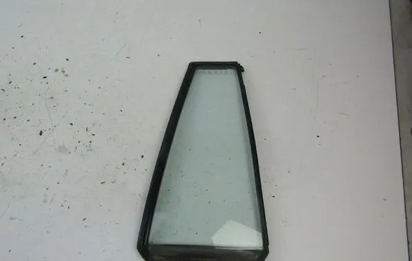 Mazda Premacy Rear side window 