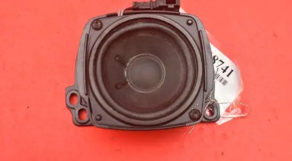 Audi A8 S8 D3 4E Subwoofer speaker 4E0035411P