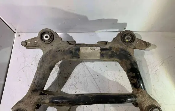 BMW X3 E83 Rear subframe 