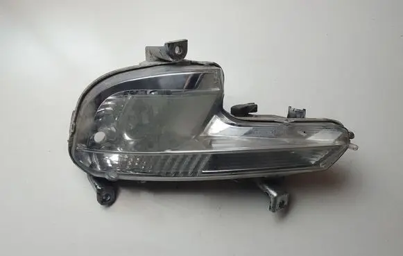 Peugeot 508 Front fog light 9670476280