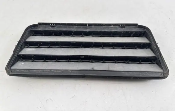 Tesla Model 3 Quarter panel pressure vent 109875100C