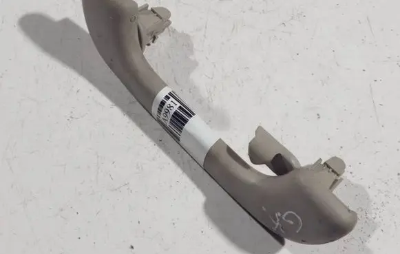 Rear interior roof grab handle