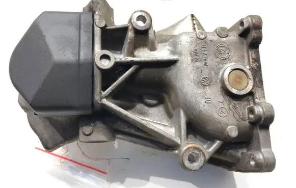 Volkswagen PASSAT CC EGR valve 0280751016