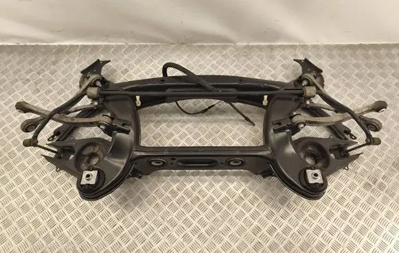 Mercedes-Benz C W204 Rear subframe