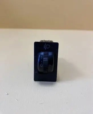 Headlight level height control switch