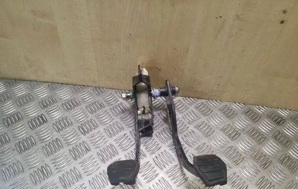 Renault Scenic I Pedal assembly 
