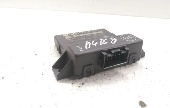 Audi A4 S4 B8 8K Other control units/modules 8T0907468AB