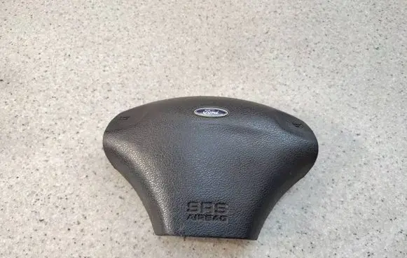 Ford Fiesta Steering wheel airbag 