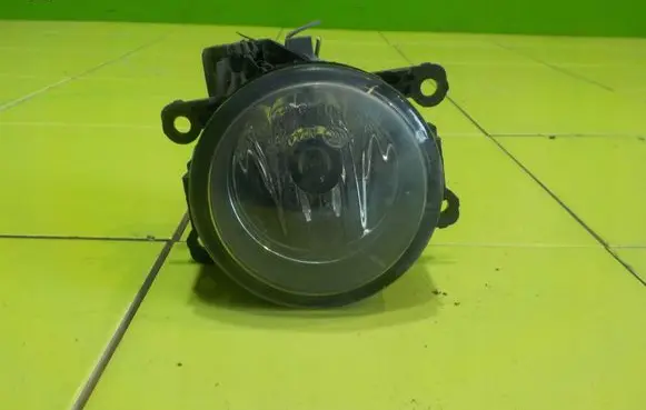 Land Rover Freelander 2 - LR2 Front fog light 89203953