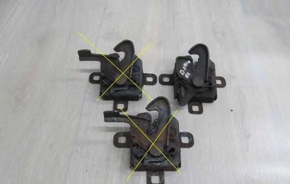 Fiat Doblo Engine bonnet/hood lock/catch 18300