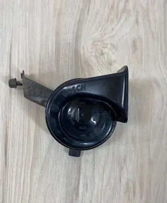 BMW X3 E83 Horn signal 703881157 024148
