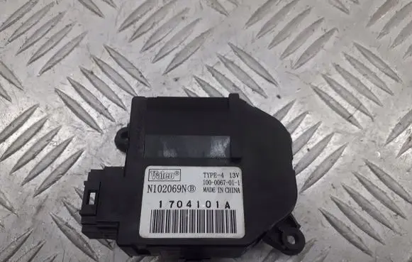 Peugeot 207 A/C air flow flap actuator/motor N102069N