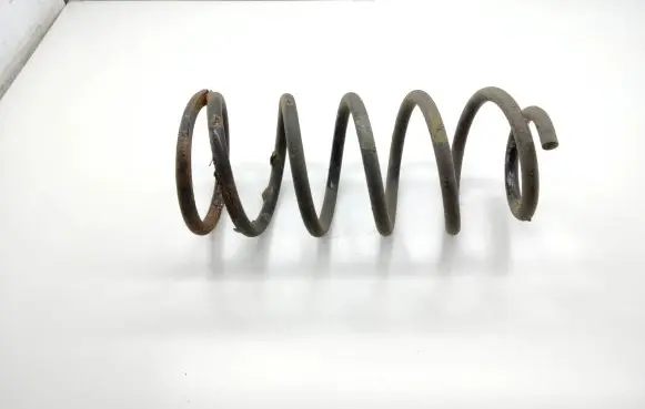 Toyota Land Cruiser (J150) Rear coil spring