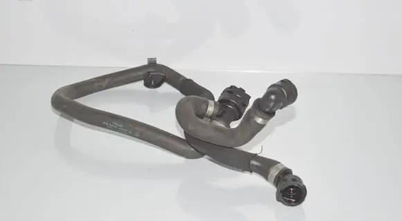 BMW 5 F10 F11 Engine coolant pipe/hose 8512418 17128512418