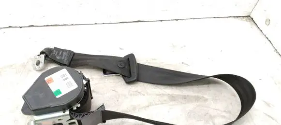 Audi A4 S4 B8 8K Rear seatbelt 8K0857805K 610322700