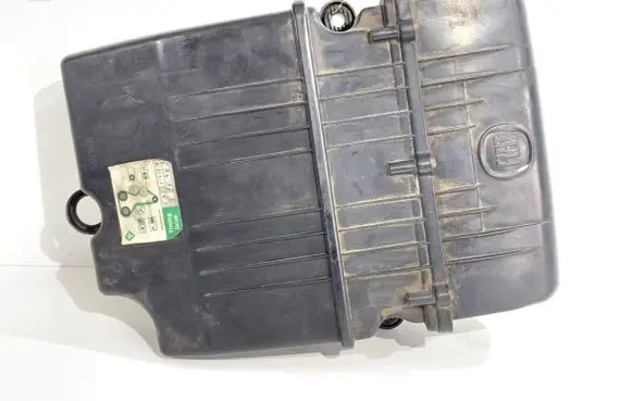 Fiat 500 Air filter box 51798943