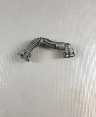 Skoda Octavia Mk3 (5E) Breather/breather pipe/hose 04L103493