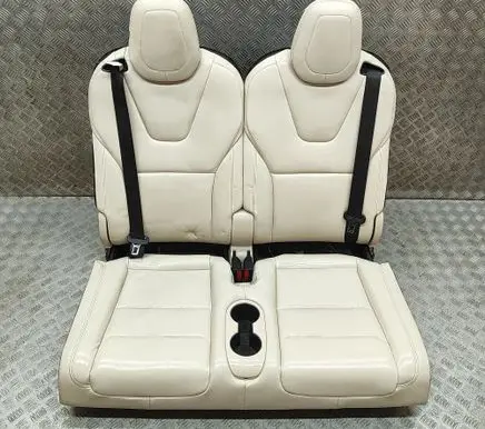 Tesla Model X Rear seat 106738100C