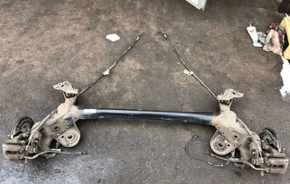 Rear axle beam