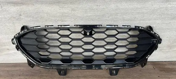 Ford Kuga III Radiator trim LV4B-8200-YEW LV4B-8200-AYE LV4B-8200-YD