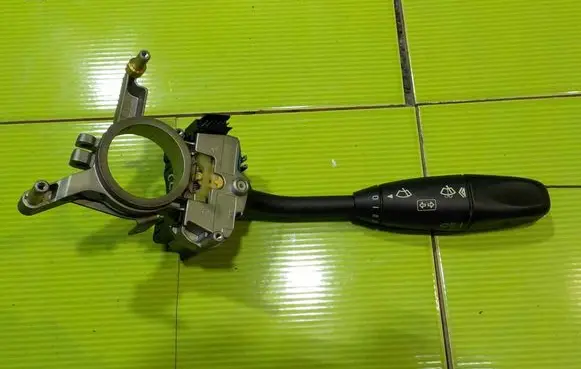 Mercedes-Benz CLC CL203 Other switches/knobs/shifts 