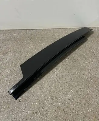 Mercedes-Benz E W212 Other front door trim element 2126900287