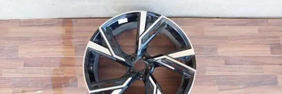 Audi A7 S7 4K8 R22 alloy rim 3668863