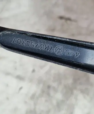 Ford Galaxy Rear wiper blade arm 7M3955707