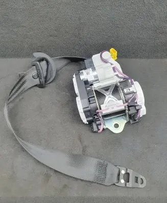 Audi A8 S8 D4 4H Front seatbelt 4H0857706D 4H0857706DV04 4H0857706AV04