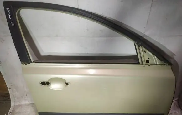 Volvo S40 Front door