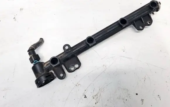 Fuel main line pipe
