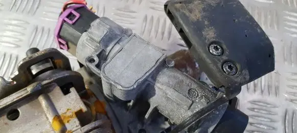 Volkswagen PASSAT B5.5 Ignition lock contact 3B0419503D