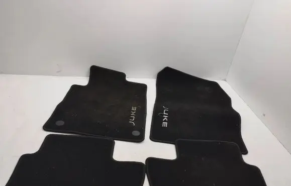 Nissan Juke I F15 Car floor mat set KE7556P000 24032022 D215