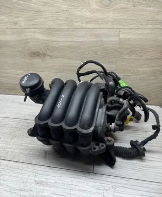 Audi A4 S4 B6 8E 8H Intake manifold 06B133210AK