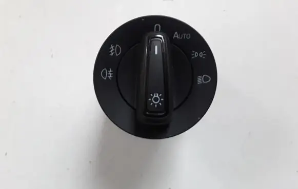Skoda Octavia Mk3 (5E) Light switch 5E0941431D