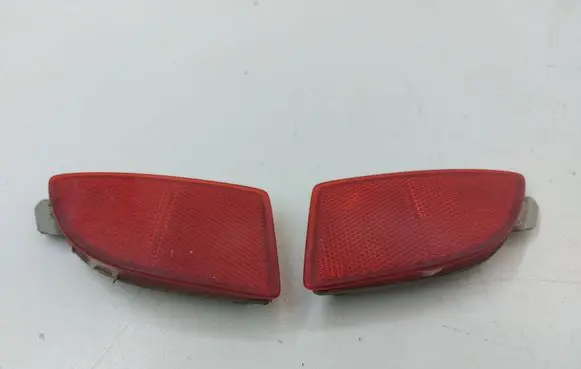 Mazda 3 II Rear tail light reflector BCW8515M0