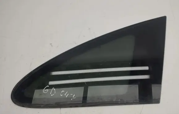 Honda CR-V Rear side window